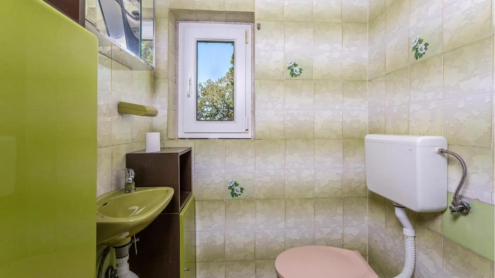 Nice Apartment In Novi Vinodolski With Wifi 0*,  Croatia
