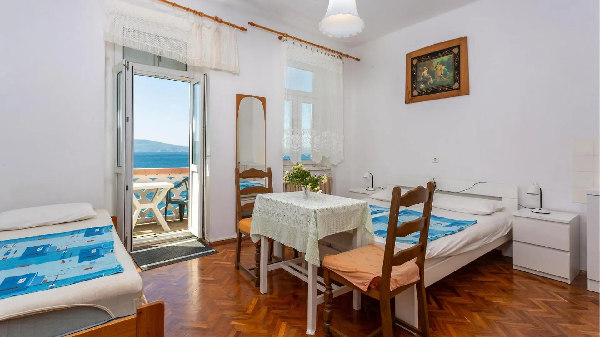Nice Apartment In Novi Vinodolski With Wifi
